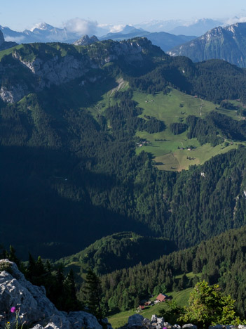 Au sommet des Rochers de Leschaux