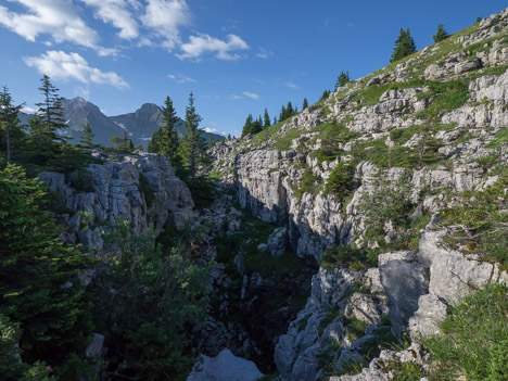 Gouffre des Rochers de Leschaux