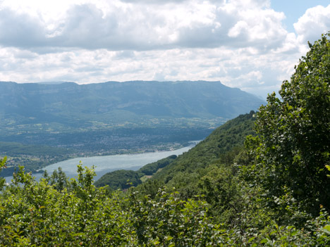 Aix les Bains sous le Mont Revard