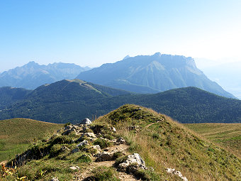 Au sommet de la Pointe de la Galoppaz