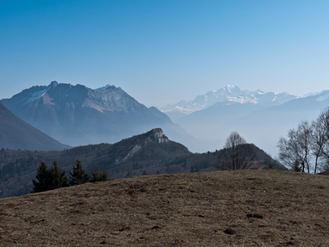 Croupe Est de la Roche du Guet