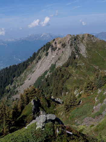 Versant Est de la Roche Pourrie