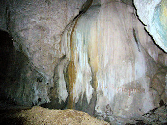 Dôme de calcite, Balme à Roland, Lompnas