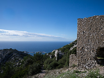 Ruine au Sommet de Marseilleveyre