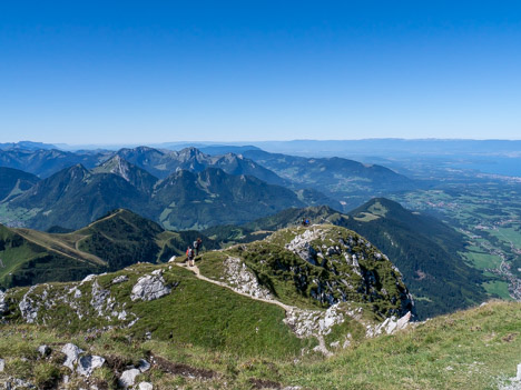 Au sommet de la Dent d'Oche