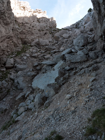 Chamechaude, dans le coude du couloir cheminée Ouest