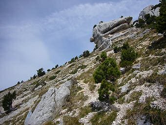 Le monolithe de la Folatière, Chamechaude