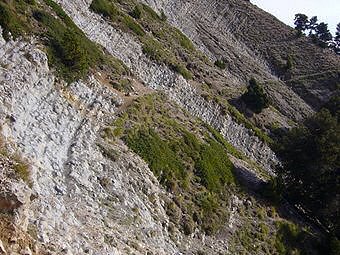 Ravin dans la traversée peu avant la Brèche Arnaud