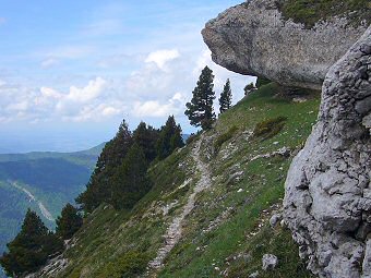 Encorbellement sur la crête des Rochers du Fouda Blanc