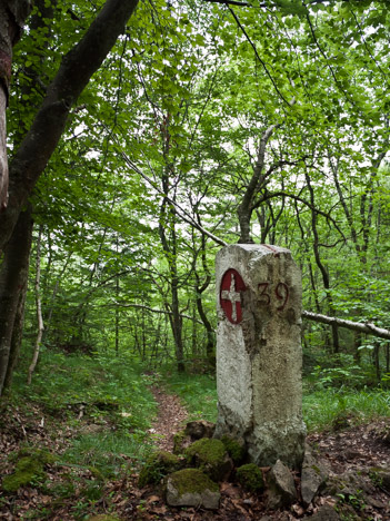 Borne frontière franco-sarde