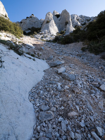 Couloir des Justiciables, Col de Vauvenargues