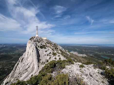 La Croix de Provence, Montagne Sainte-Victoire
