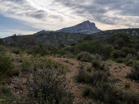 La Montagne Sainte-Victoire