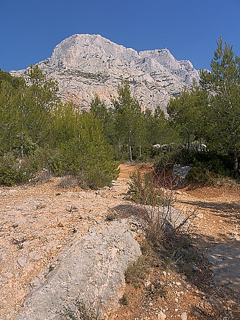 Baú Cézanne et Croix de Provence