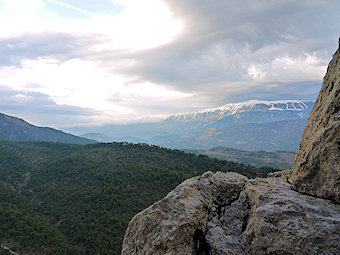 Le Mont Ventoux encore enneigé