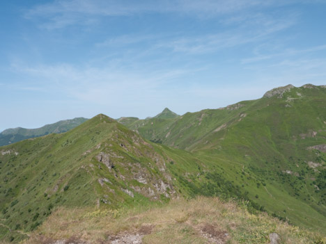 Puy de Bataillouse, Col de Cabre