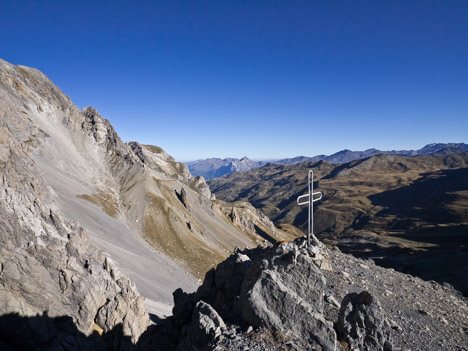 La Croix de Monsieur Juliard, Pic de l'Aigle