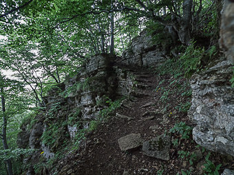 Chemin de la Corraterie, muret en remblai