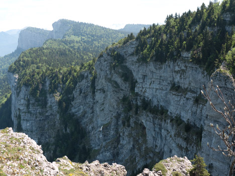 Falaises des Rochers de la Clé et Pas Brochier