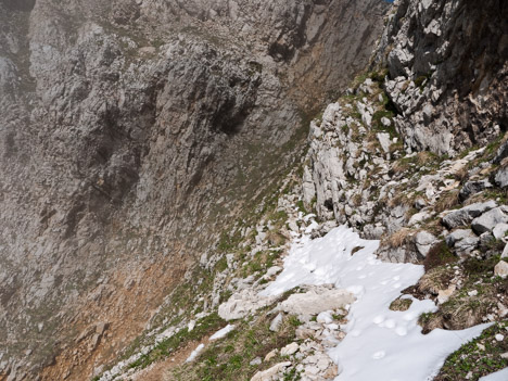 Sous le Col des Deux Sœurs