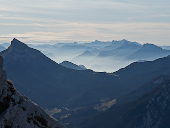 Le Vercors au loin