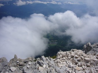 Au sommet du Rocher du Midi