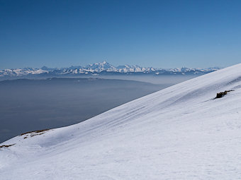 Descente du Crêt de la Goutte, le Mont Blanc