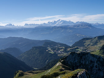 Au sommet de la Pointe de Chavasse