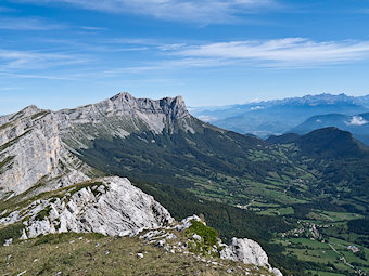 Au sommet des Rochers de la Peyrouse