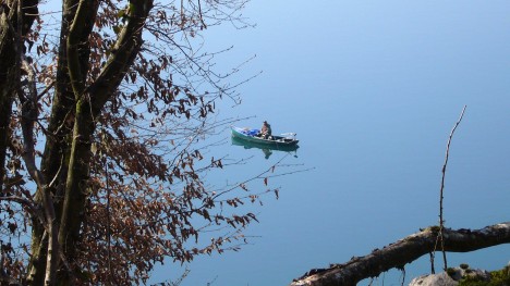 070313-aps-aiguebelette-barque.jpg