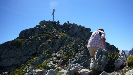 080821-belledonne-rognier-croix.jpg