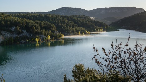 120422-provence-sainte-victoire-lac-bimont.jpg
