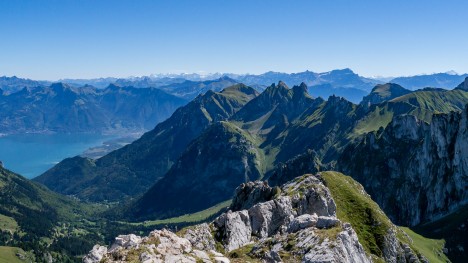 120827-chablais-dent-oche-lac-leman-oberland.jpg