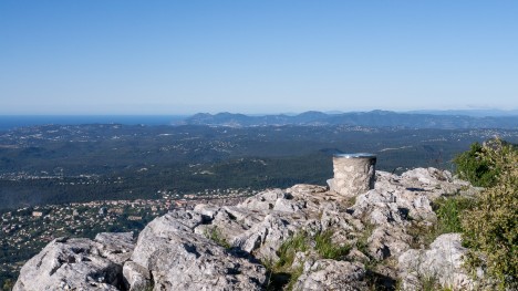 Table d'orientation au sommet du Baou de Saint-Jeannet