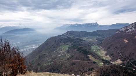 Sur la crête du Mont Charvet