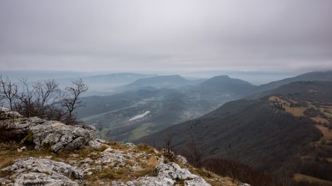 Paysage de Colomieu : le Lac d'Arboreiaz