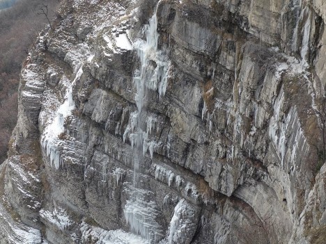 Le bas de la cascade de l'Oule