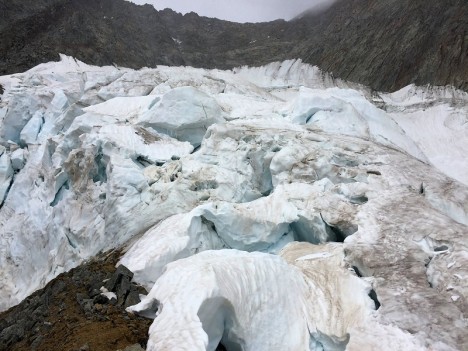 En bas du glacier de Plainpincieux