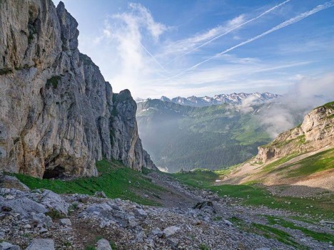 La Grotte de Montarquis et combe