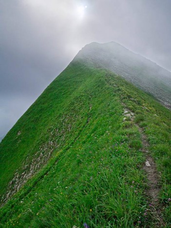 La crête de la Pointe d'Almet