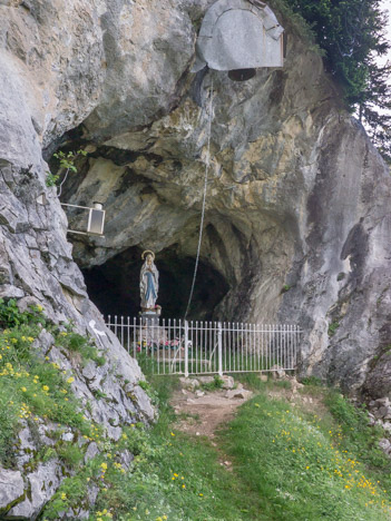 La Grotte de la Cha