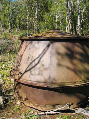 Fourneau à charbon de bois en du Concors – Vauvenargues, Bouches-du-Rhônes