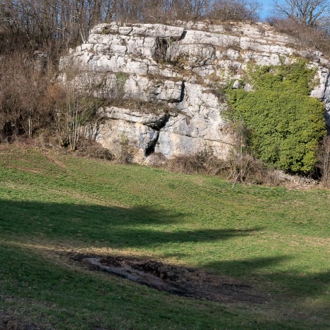 Falaise de la Grotte de Cortou (ou de la Cavassinière)