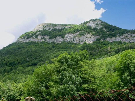 Le Mont de la Charvaz, repère géodésique