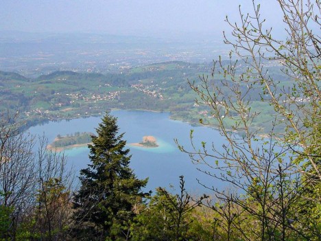 Le Lac d'Aiguebelette