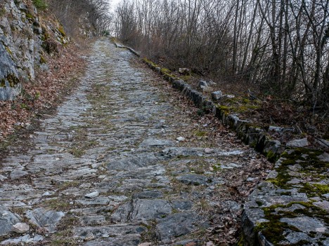 Le chemin &quot;pavé&quot; de la Figlia, fév. 2020