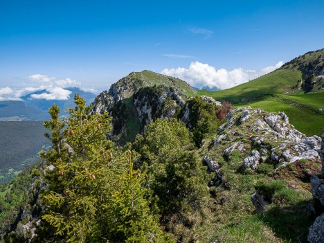 La Dent de Rossanaz et le col éponyme, juin 2021