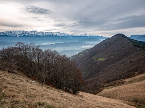 Le Mont Charvet sur la droite, nov. 2019