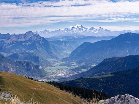La Vallée de Faverges et le Mont Blanc