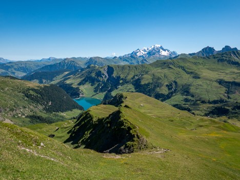 Descente de l'arête Nord de la Pointe de Riondet